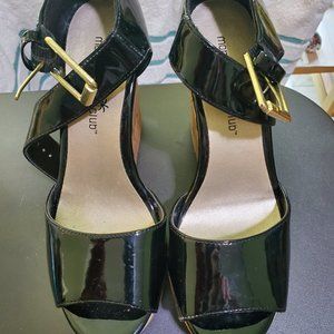 MONTEGO BAY CLUB BLACK PATENT CORK LIKE WEDGE ANKLE STRAP Shoe Sandal SIZE 5